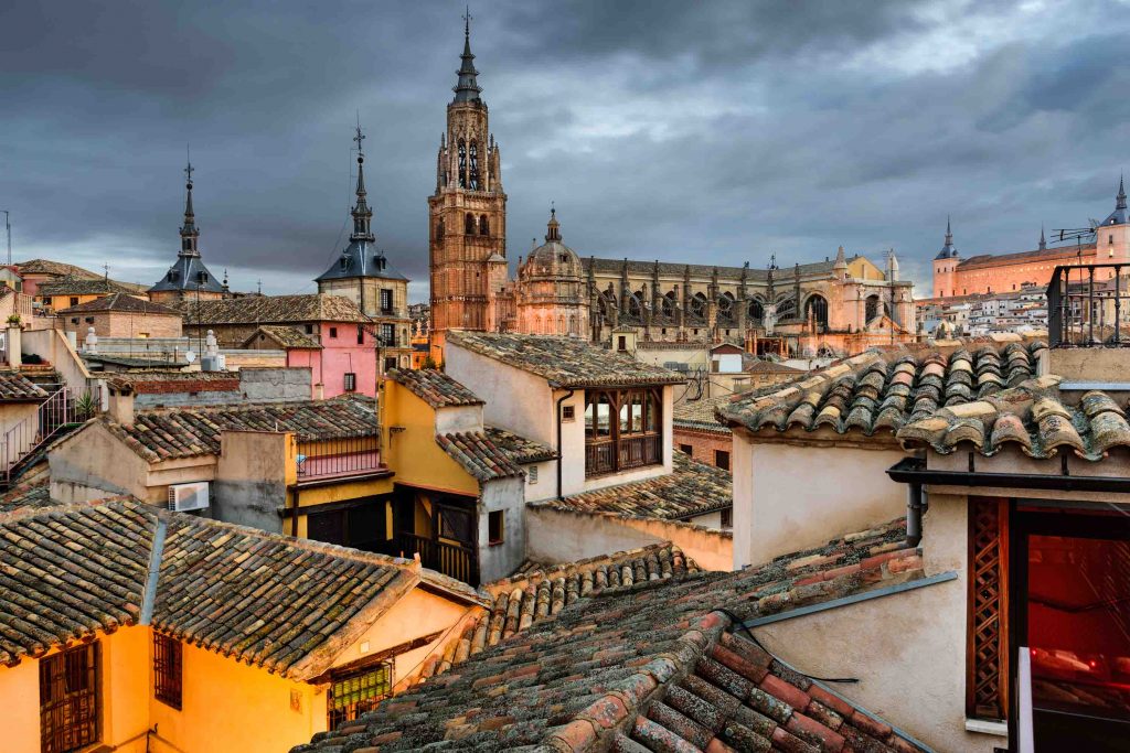 Bares y restaurantes donde tomarse una Mahou en Toledo