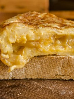 La tortilla de patatas perfecta, según las preferencias de los madrileños